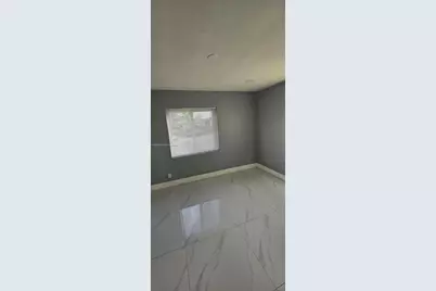 720 NW 77th St, Miami, FL 33150 - Photo 8