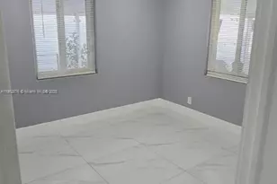 720 NW 77th St, Miami, FL 33150 - Photo 2