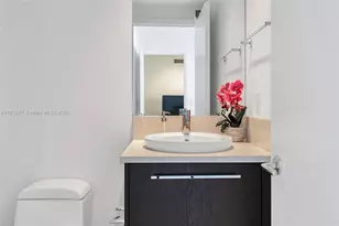 17121 Collins Ave, Sunny Isles Beach, FL 33160 - Photo 30