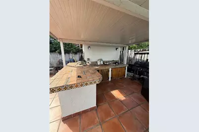 6464 W 11th Ave #0, Hialeah, FL 33012 - Photo 16