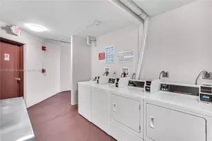 3301 N Country Club Dr, Aventura, FL 33180 - Photo 8