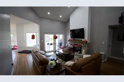 16111 SW 79th Ter, Miami, FL 33193 - Photo 4