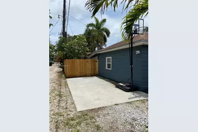 1313 NE 3rd St #Studio, Fort Lauderdale, FL 33301 - Photo 28