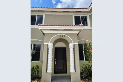 1092 SE 23rd Ave, Homestead, FL 33035 - Photo 2