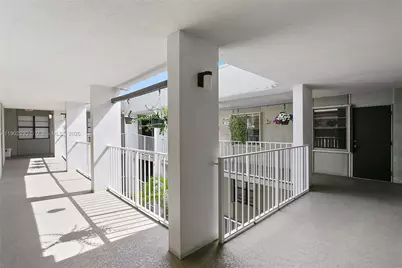 501 SW 11th Pl #413, Boca Raton, FL 33432 - Photo 16