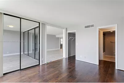 501 SW 11th Pl #413, Boca Raton, FL 33432 - Photo 2