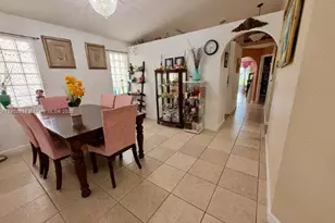 21316 SW 87th Pl, Cutler Bay, FL 33189 - Photo 8