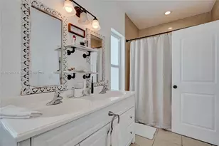 1129 10th St, West Palm Beach, FL 33401 - Photo 24