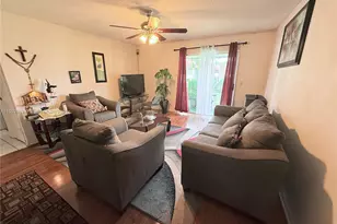 22805 SW 66th Ave, Boca Raton, FL 33428 - Photo 2