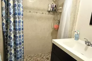1835 SW 10th St, Miami, FL 33135 - Photo 16