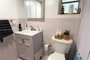 1835 SW 10th St, Miami, FL 33135 - Photo 40