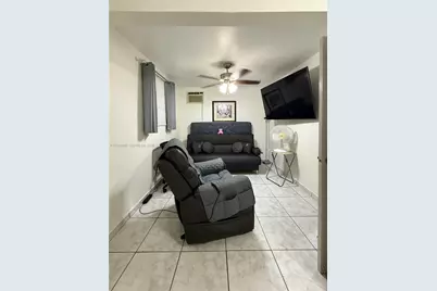 1835 SW 10th St, Miami, FL 33135 - Photo 36