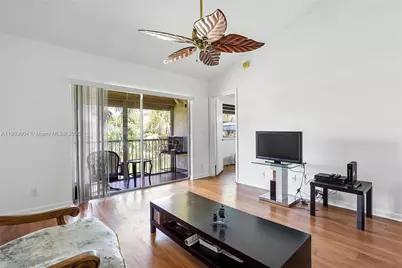 5540 Lakeside Dr #204, Margate, FL 33063 - Photo 4