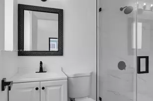 1021 NW 195th St, Miami Gardens, FL 33169 - Photo 14