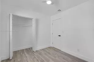 1021 NW 195th St, Miami Gardens, FL 33169 - Photo 18