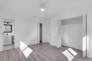 1021 NW 195th St, Miami Gardens, FL 33169 - Photo 12