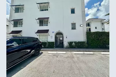 924 SE 2nd St #9, Fort Lauderdale, FL 33301 - Photo 16