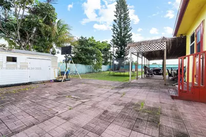 18151 NE 9th Ct, North Miami Beach, FL 33162 - Photo 30