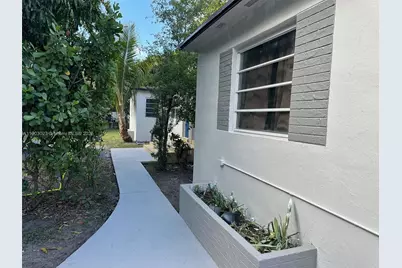 1250 NW 58th St #1, Miami, FL 33142 - Photo 4