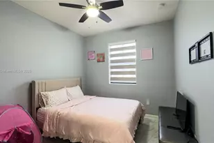 3318 W 106th Terrace, Hialeah, FL 33018 - Photo 20