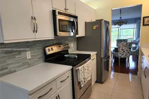 12501 SW 14th St, Pembroke Pines, FL 33027 - Photo 8