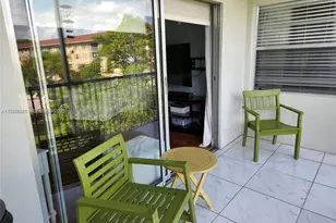 12501 SW 14th St, Pembroke Pines, FL 33027 - Photo 4