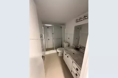 5750 Collins Ave #3K, Miami Beach, FL 33140 - Photo 8
