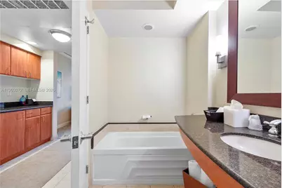 18001 Collins Ave #2102, Sunny Isles Beach, FL 33160 - Photo 4