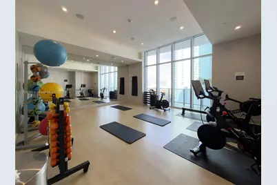 488 NE 18th St #2301, Miami, FL 33132 - Photo 34