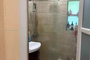 2901 NW 163rd St, Miami Gardens, FL 33054 - Photo 6