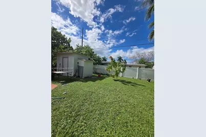 3501 SW 38th St, West Park, FL 33023 - Photo 32