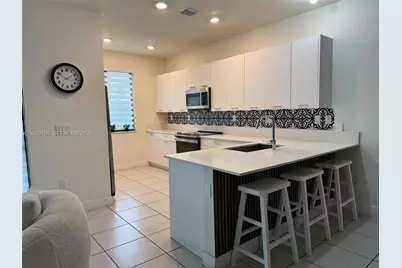 8364 NW 43rd St #0, Doral, FL 33166 - Photo 24