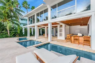 60 Ocean Front Dr, Key Largo, FL 33037 - Photo 12