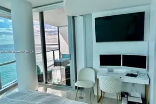 17121 Collins Ave, Sunny Isles Beach, FL 33160 - Photo 8