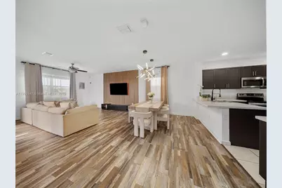 1411 SE 26th Rd #1411, Homestead, FL 33035 - Photo 16