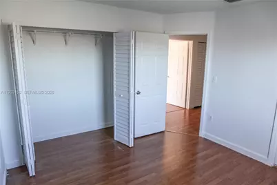 985 NW 132nd Ct, Miami, FL 33182 - Photo 22