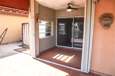 985 NW 132nd Ct, Miami, FL 33182 - Photo 30