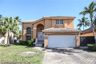 985 NW 132nd Ct, Miami, FL 33182 - Photo 1