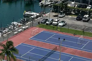 2780 NE 183rd St, Aventura, FL 33160 - Photo 20