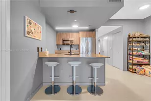 488 NE 18th St, Miami, FL 33132 - Photo 1