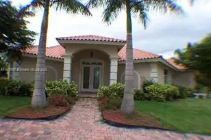 950 Greensward Ln, Delray Beach, FL 33445 - Photo 2