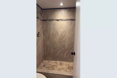 3908 SW 67th Ter #112, Davie, FL 33314 - Photo 4