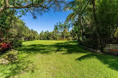 15000 SW 200th St, Miami, FL 33187 - Photo 70