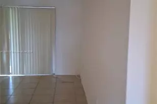 650 NE 149th St, Miami, FL 33161 - Photo 4