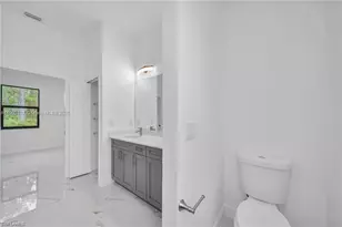 1006 W 10th St, Other City - In The State Of Florida, FL 33972 - Photo 14