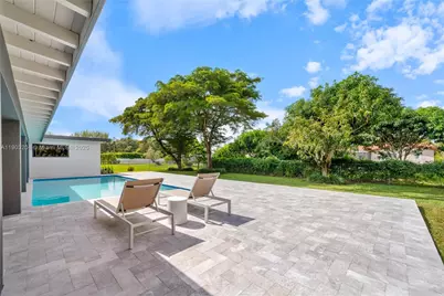 14270 SW 73rd Ave, Palmetto Bay, FL 33158 - Photo 24