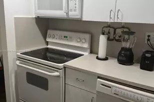 8650 SW 133rd Avenue Rd, Miami, FL 33183 - Photo 6