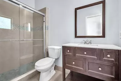 1455 Holly Heights Dr #17, Fort Lauderdale, FL 33304 - Photo 4