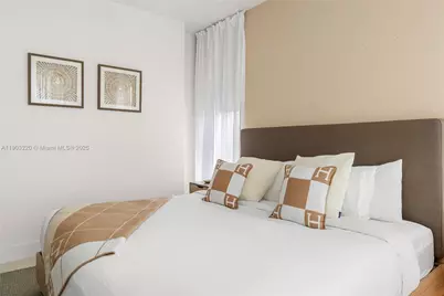 159 NE 6th St #3615, Miami, FL 33132 - Photo 22