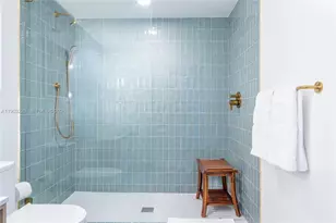 159 NE 6th St, Miami, FL 33132 - Photo 28